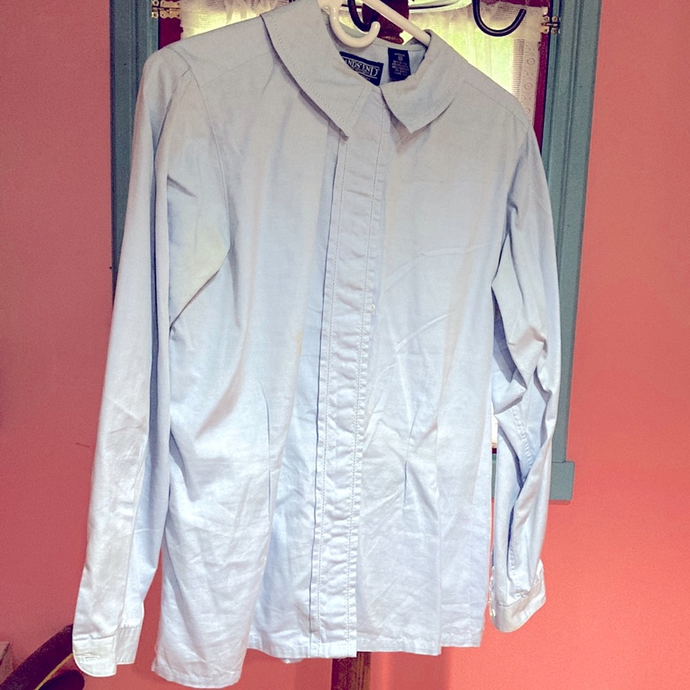 Lands’ End Pinpoint Oxford Blouse, size 10, blue, 80% Cotton, 20% Polyester.